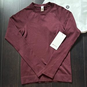 LULULEMON REST LESS PULLOVER RIBBED IN GARNET SZ 4 NWT